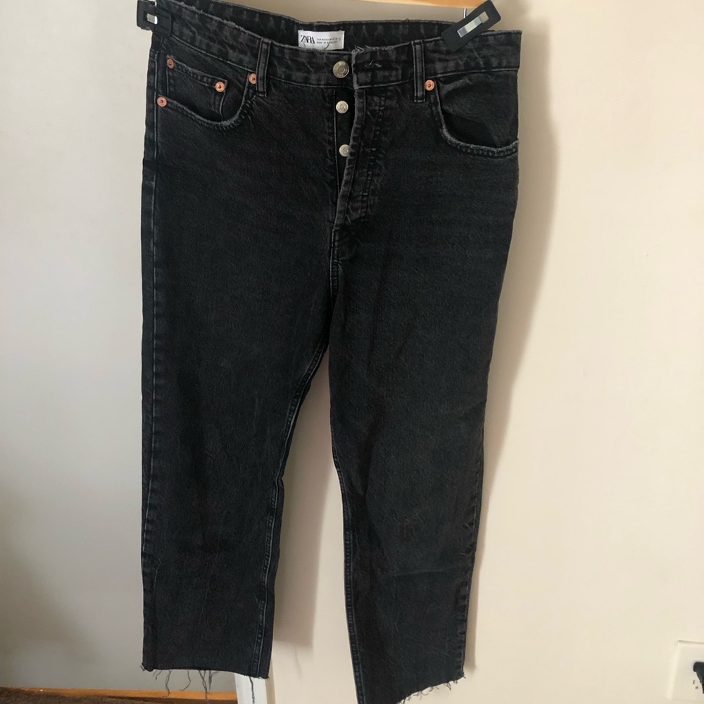Zara Black Straight Leg Jean Size 10